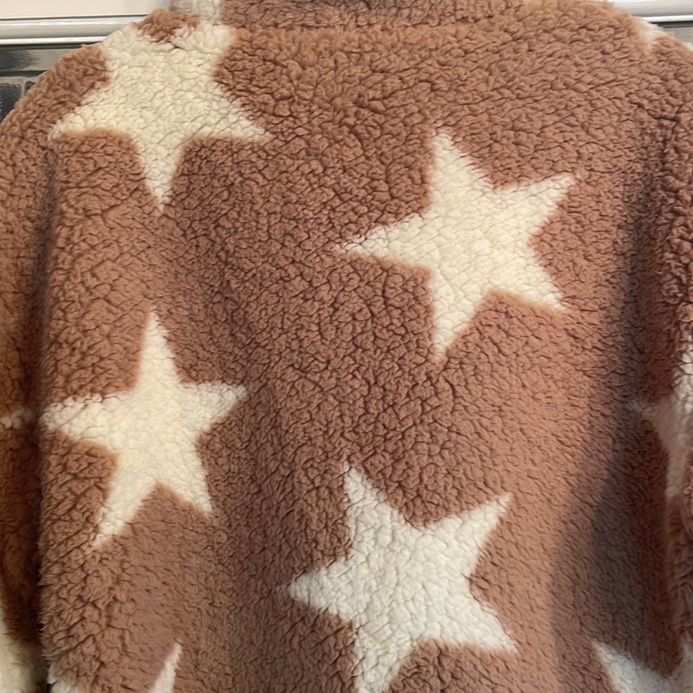 Altar’d State Teddy Bear Fleece Size Small - Picture 5 of 8